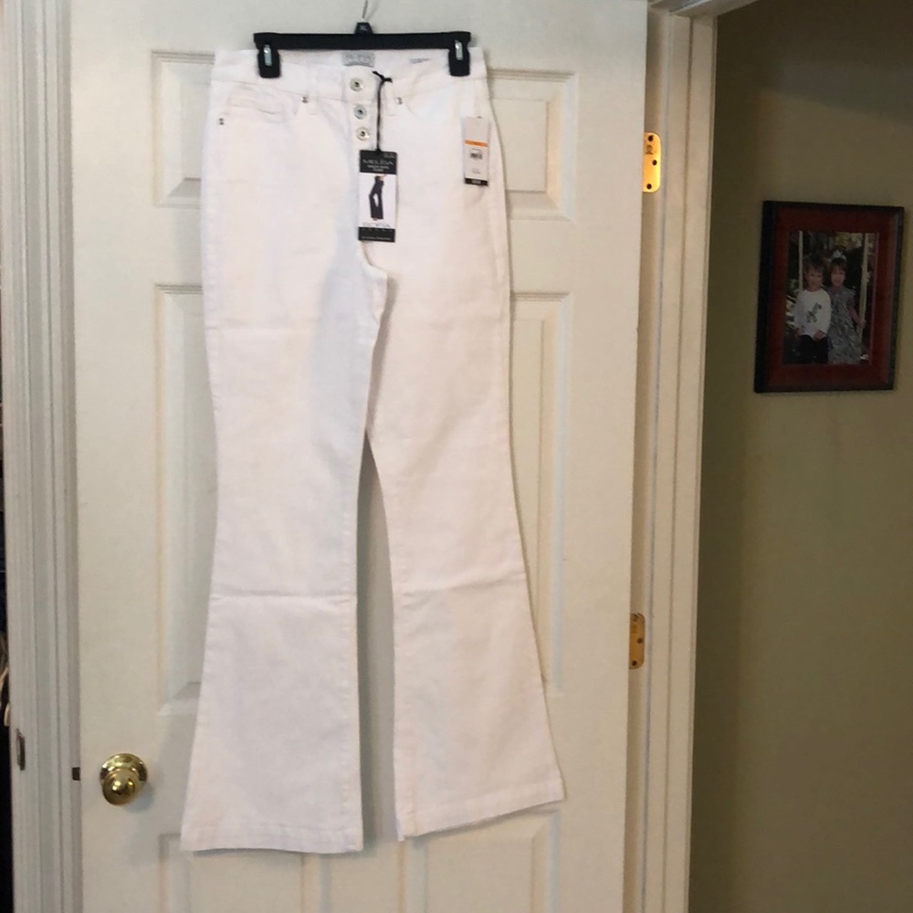 New with tags flare white jeans